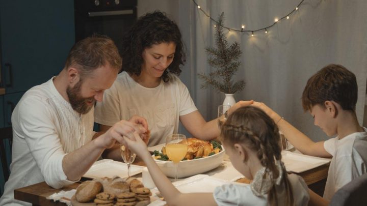 Nytårspynt: Inspiration til festlig borddækning og dekoration